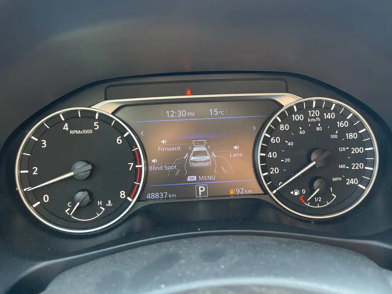 Nissan Altima снимка Nissan Altima