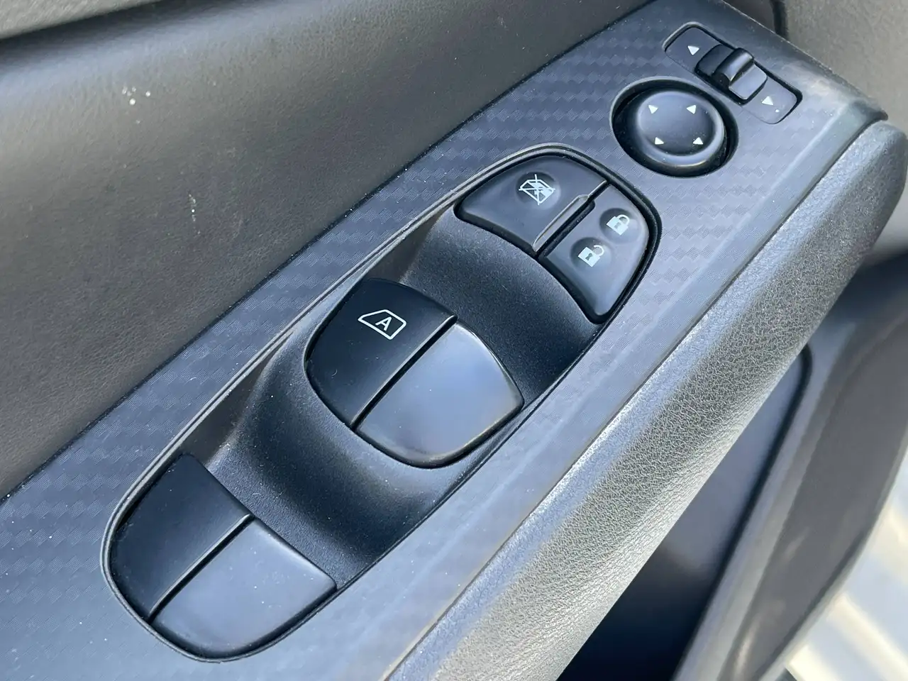 Nissan Altima снимка Nissan Altima