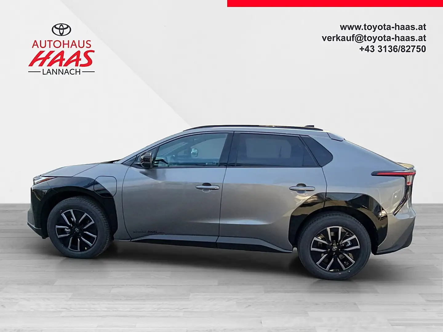 Toyota bZ4X BZ4X Elektro Active Drive FWD Silber - 2