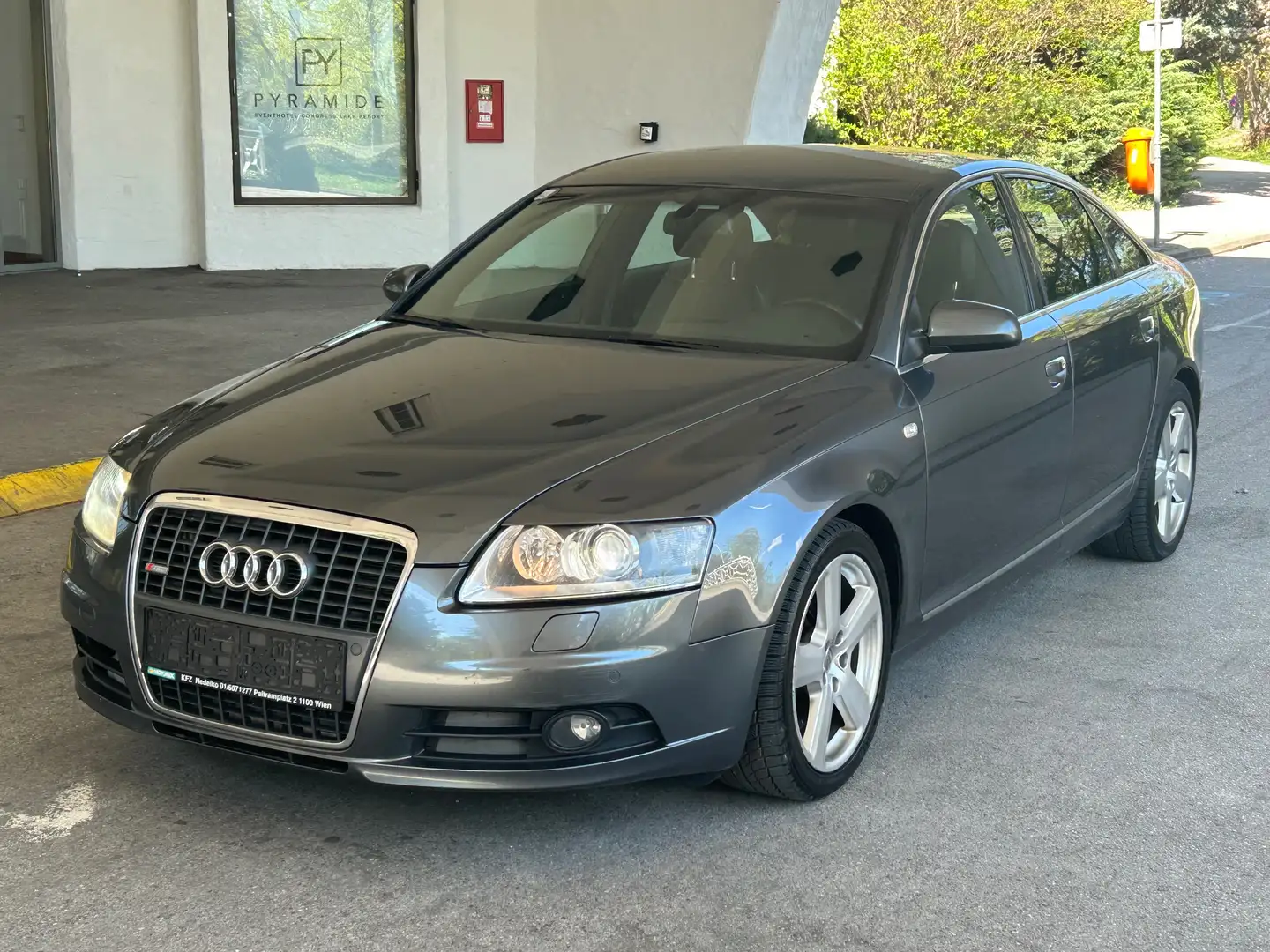 Audi A6 3.0 TDI Quattro Aut. **2x S-Line** Grau - 1