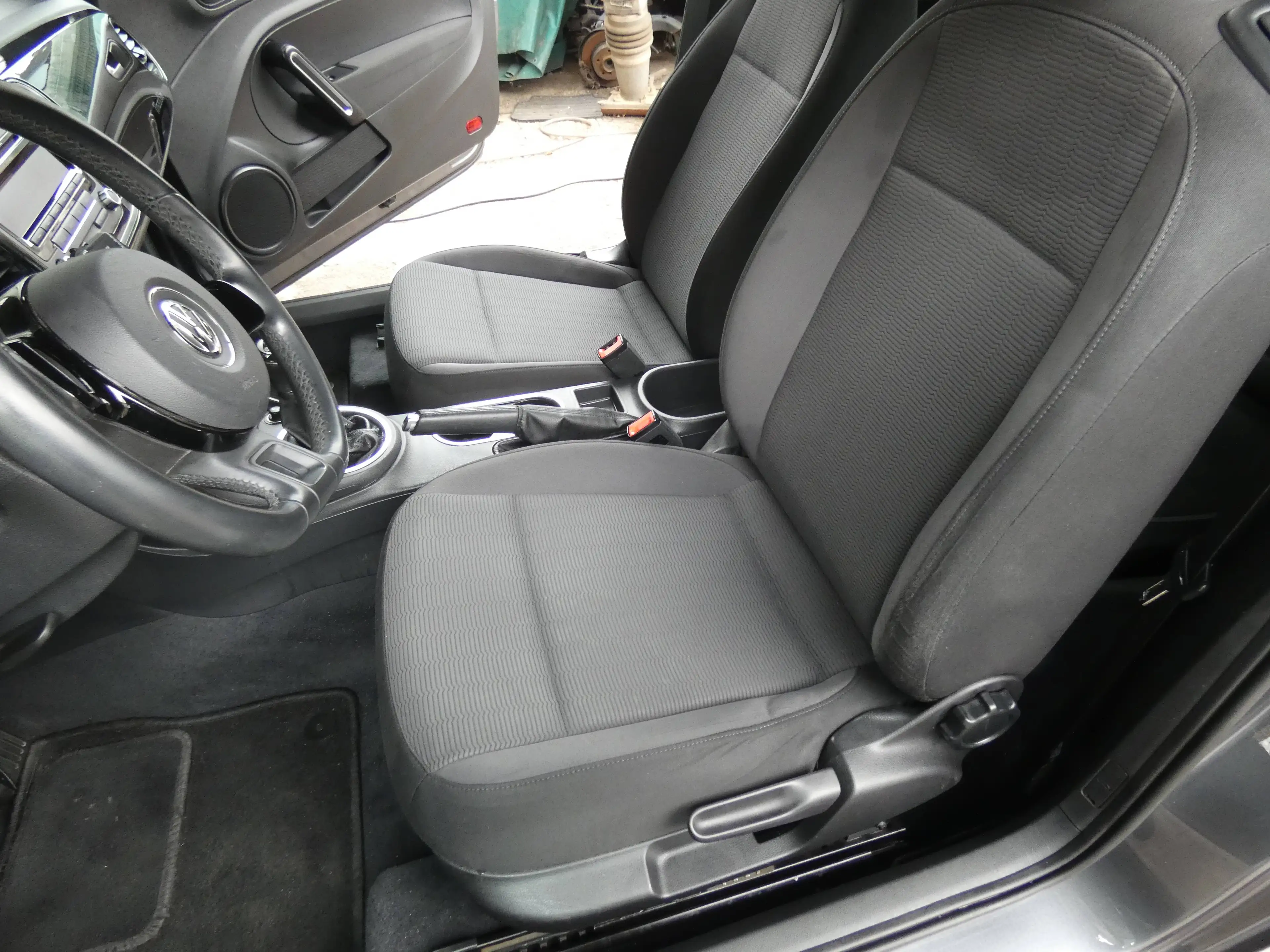 Volkswagen Beetle Basis — photo 13