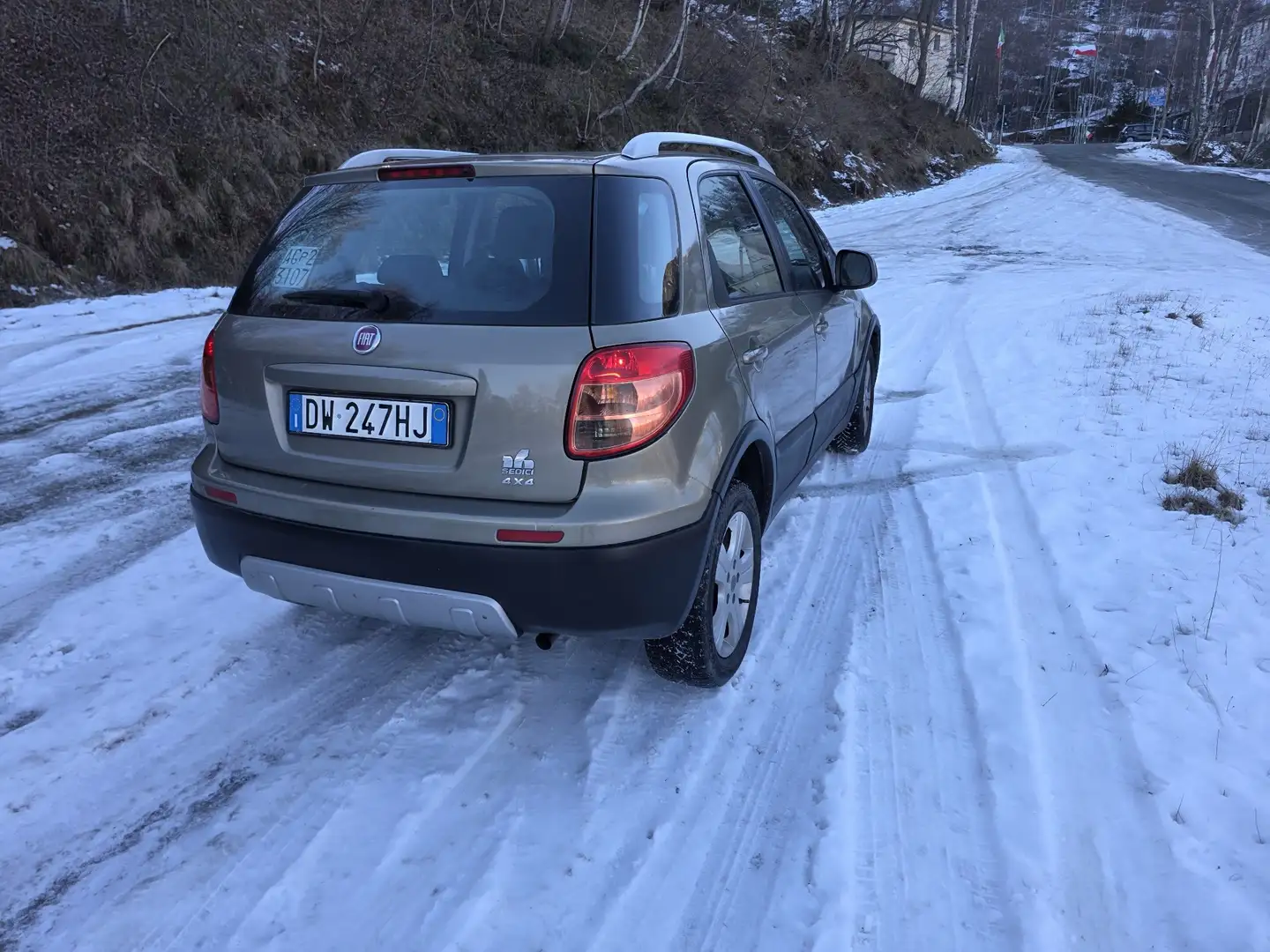 Fiat Sedici 1.6 16v Experience 4x4 107cv - 2