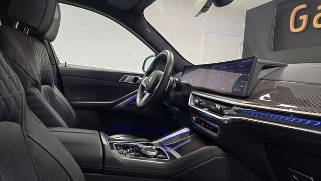 BMW X6 — photo 13