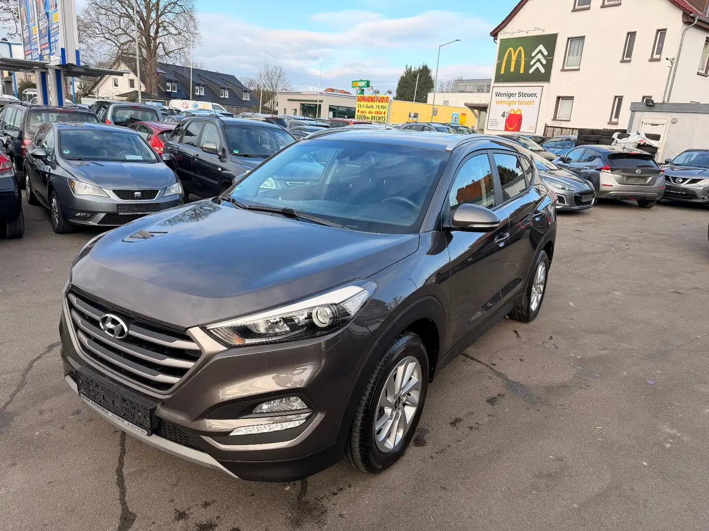 Hyundai TUCSON Trend 4WD Grau - 1