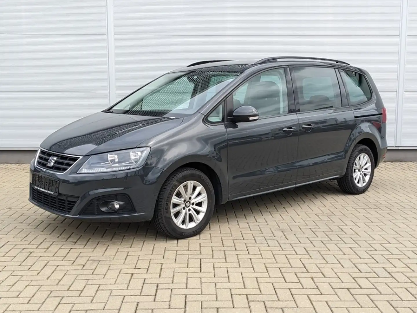 SEAT Alhambra 1.4l Style PDC Tempomat 1.Hand Grey - 1