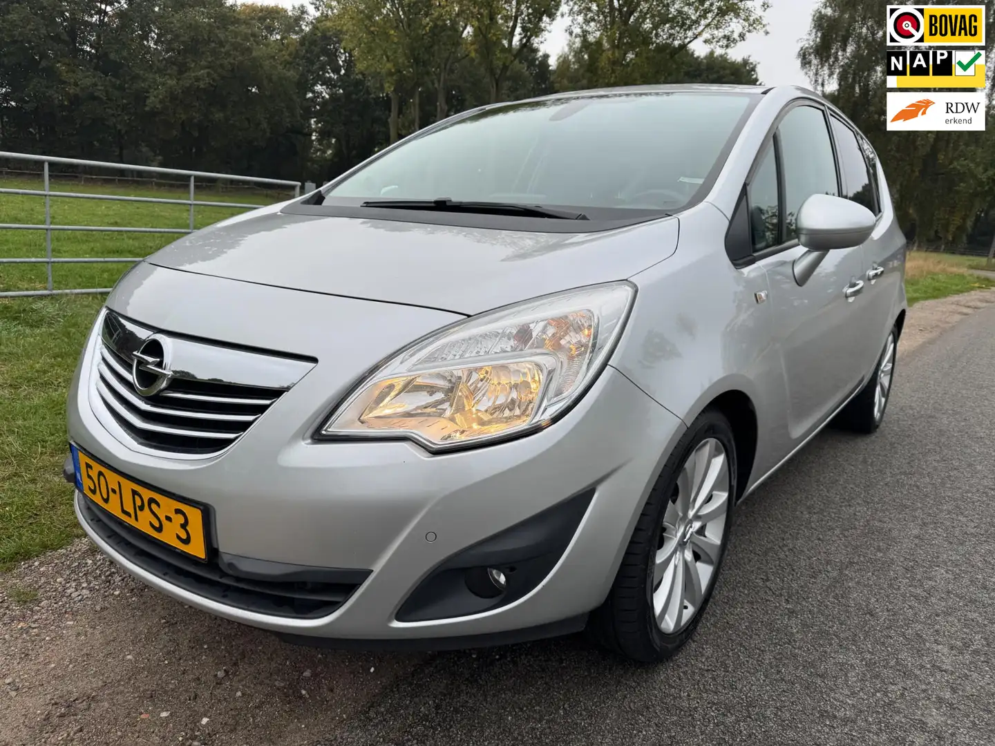 Opel Meriva 1.4 Turbo Cosmo 140PK top onderhouden Gris - 1