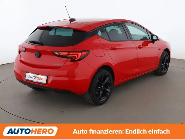 Opel Astra view 6