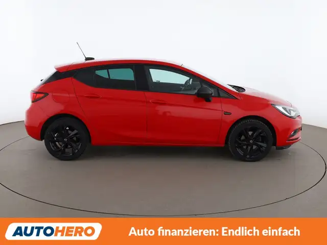 Opel Astra view 7