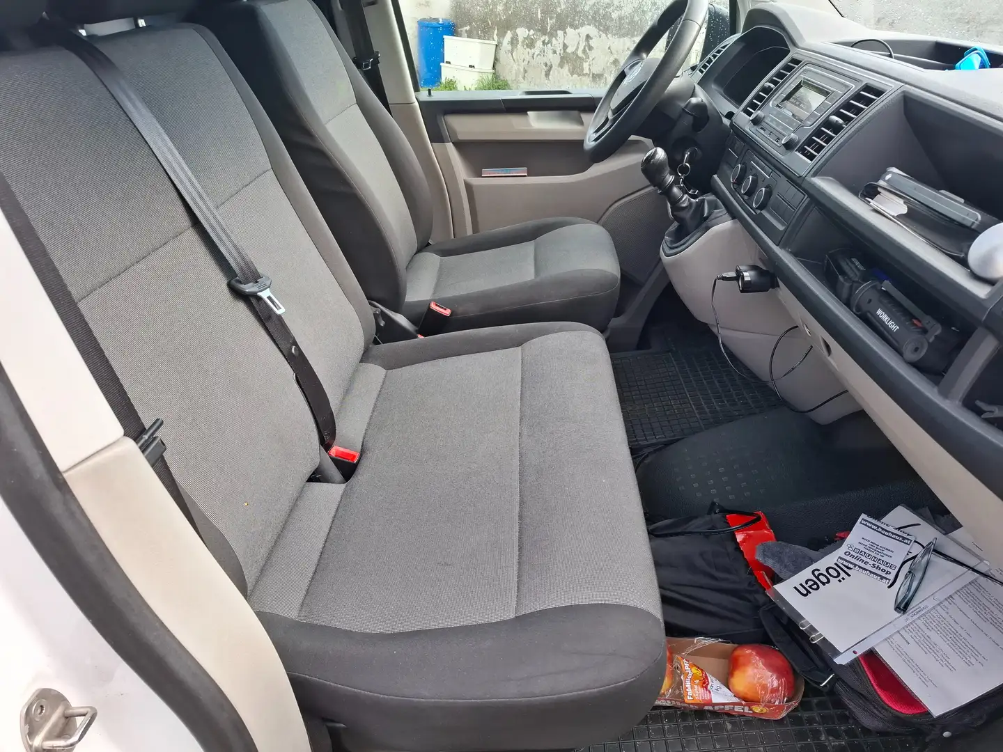 Volkswagen T6 Transporter 2,0 Tdi 102 PS, LR, Tempomat, AH-Kupplung Alb - 2