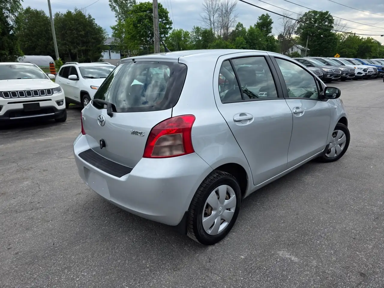 Toyota Yaris снимка Toyota Yaris