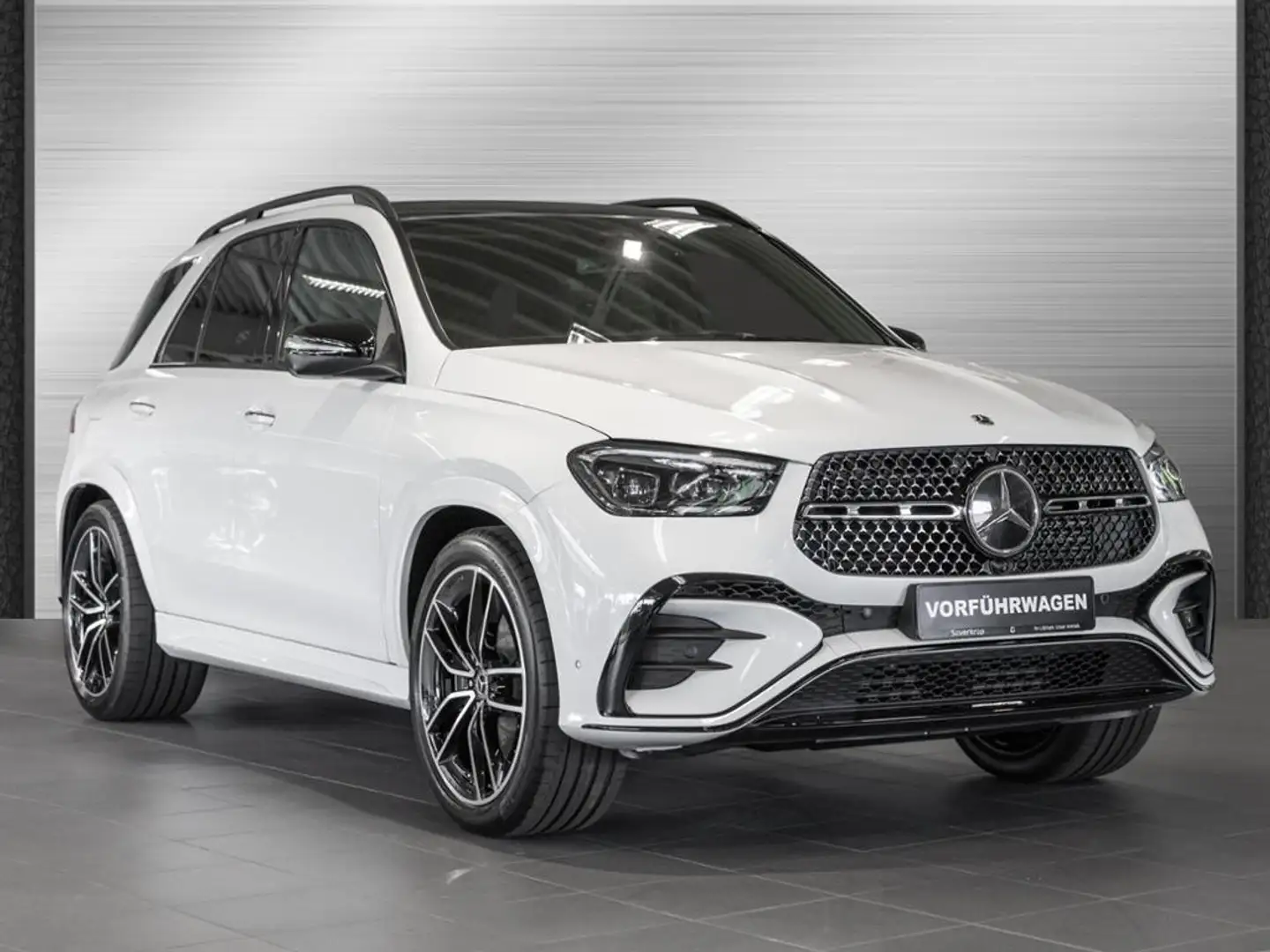 Mercedes-Benz GLE 450 d 4M BURM AMG NIGHT SPUR DISTR AIRMATIC Weiß - 2