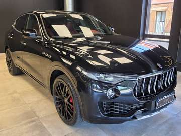 Levante 3.0 V6 430cv