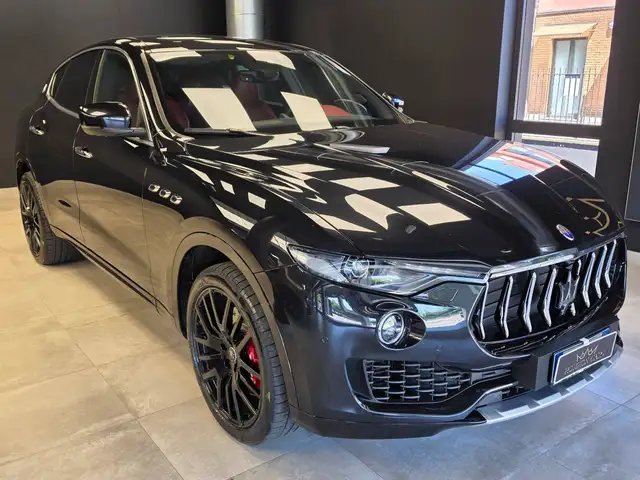 Maserati Levante Levante 3.0 V6 430cv