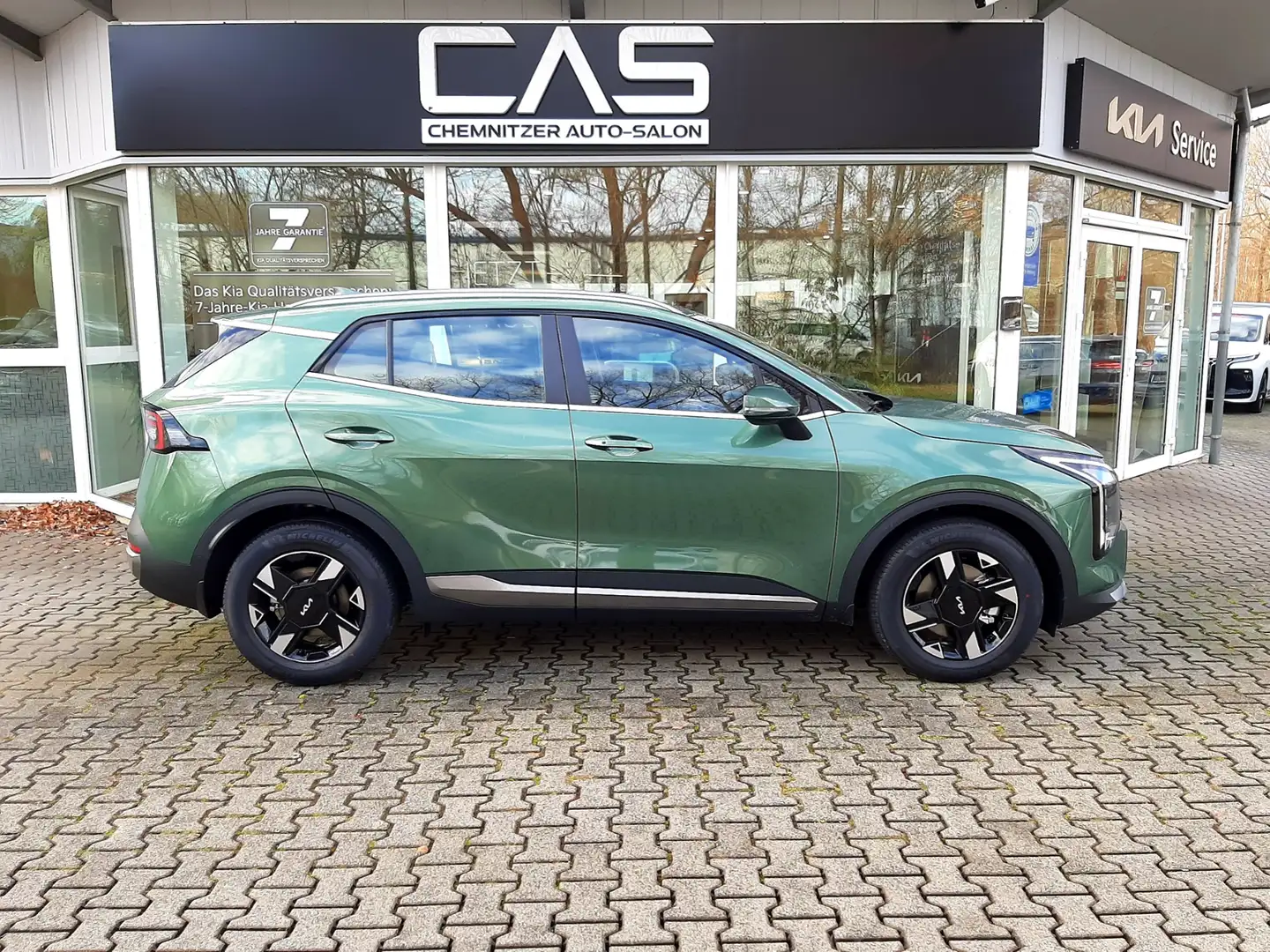 Kia Sportage 1.6T DCT 2WD LED NAVI DAB MJ26 Grün - 2