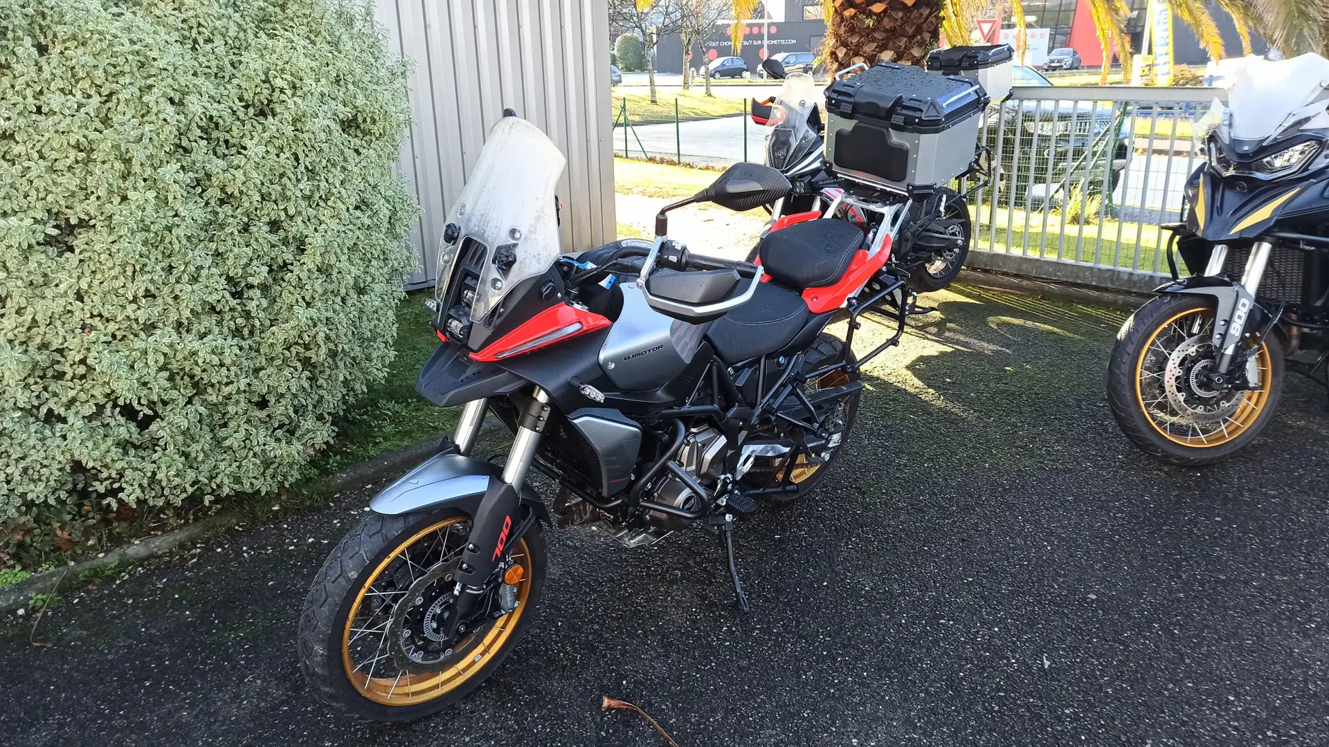 QJ Motor Sonstige Rot - 1