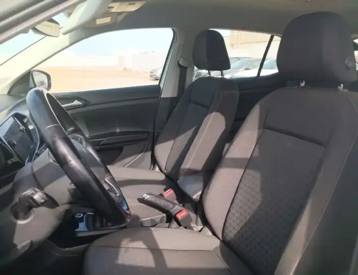 Volkswagen T-Cross 2023, foto 3
