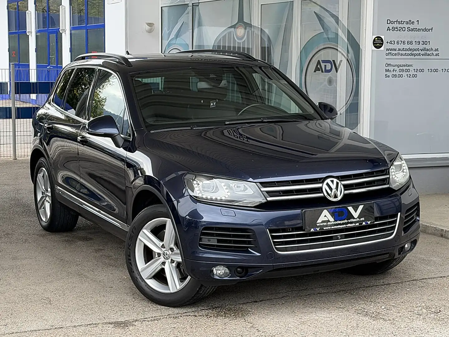 Volkswagen Touareg 3.0 V6 Hybrid Blau - 2