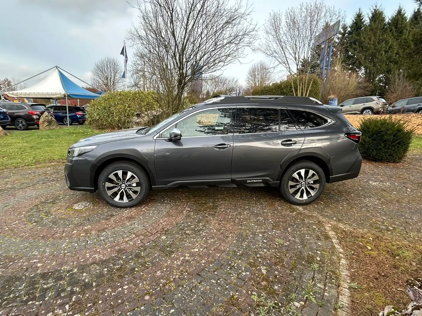 Subaru OUTBACK 2.5i Platinum Lineartronic*Leder Braun* Grau - 2