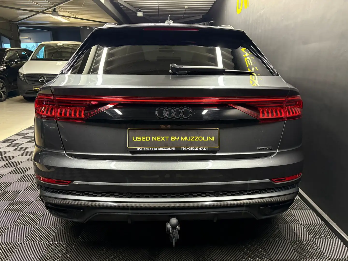 Audi Q8 50 TDI QUATTRO S-LINE Gris - 2