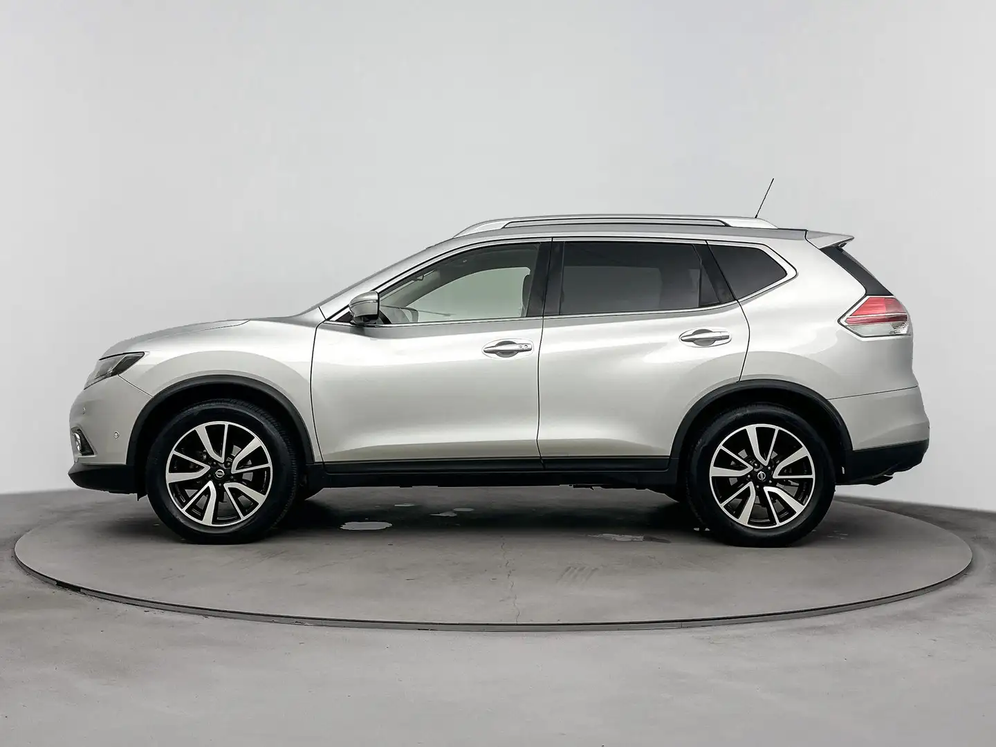 Nissan X-Trail 1.6 DIG-T Tekna 163PK | Schuif-/Kanteldak | Trekha Grijs - 2