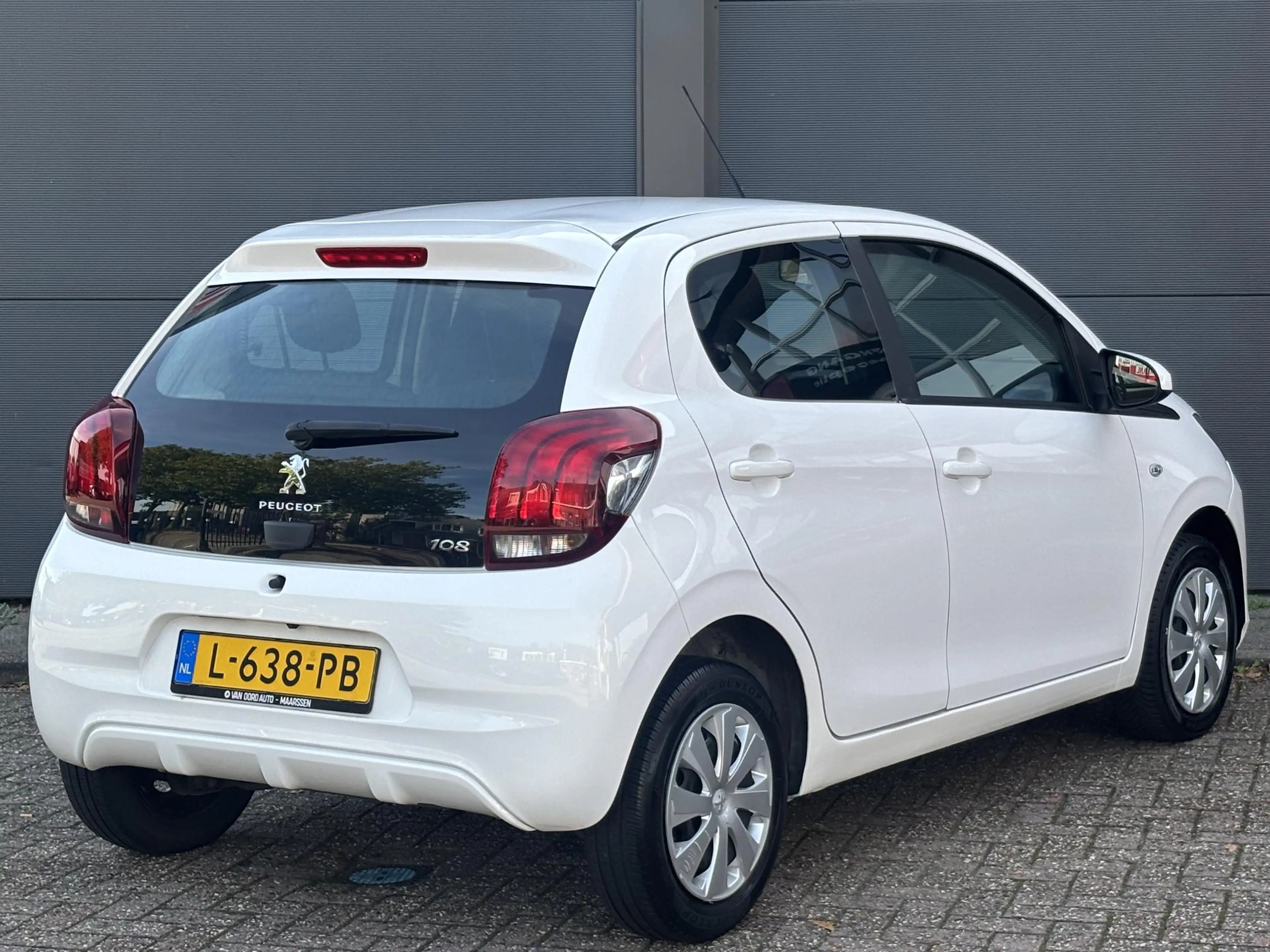 Peugeot 108 1.0 e-VTi Active / Geen Import / 100% Onderhoud — photo 21