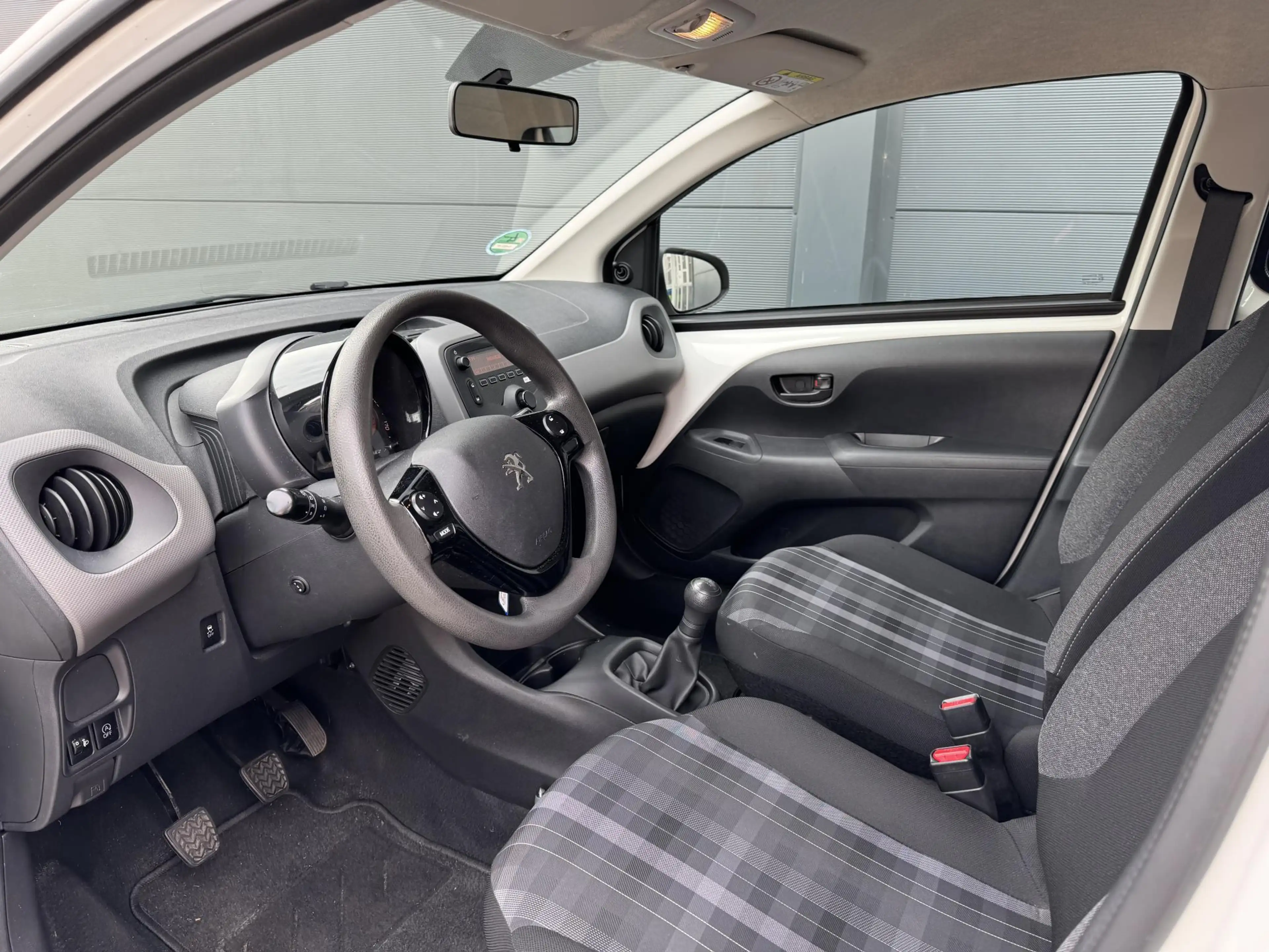 Peugeot 108 1.0 e-VTi Active / Geen Import / 100% Onderhoud — photo 19