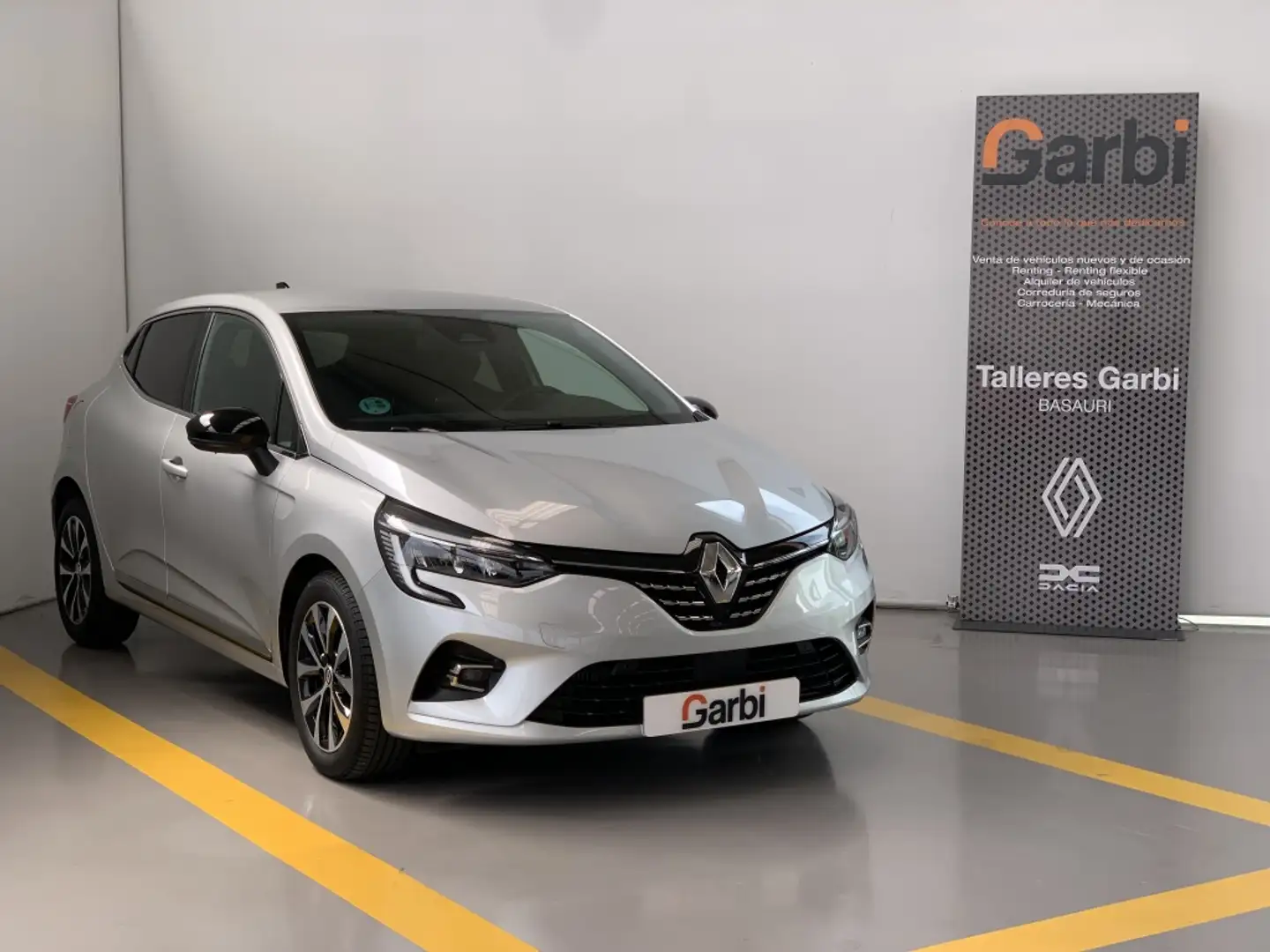 Renault Clio TCe Techno 67kW Gris - 1