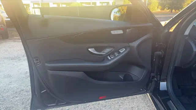 Mercedes-Benz Unknown Model view 7