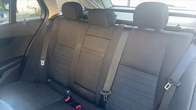 Mercedes-Benz Unknown Model view 9