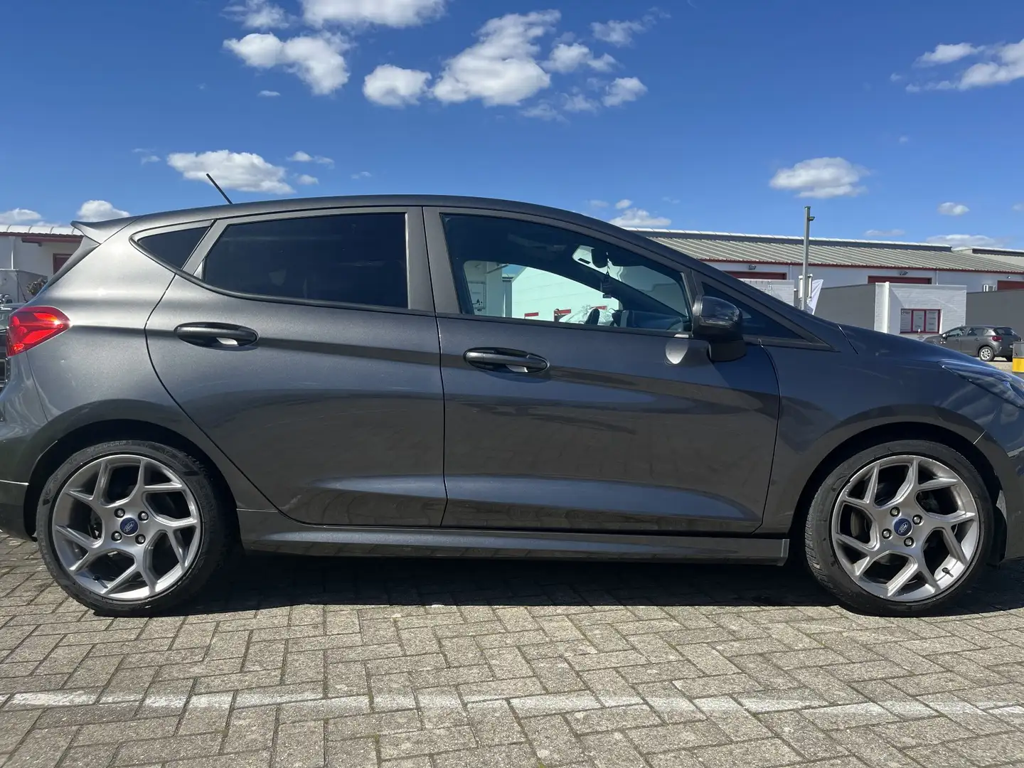 Ford Fiesta 1.5 EcoBoost S&S ST Gris - 2
