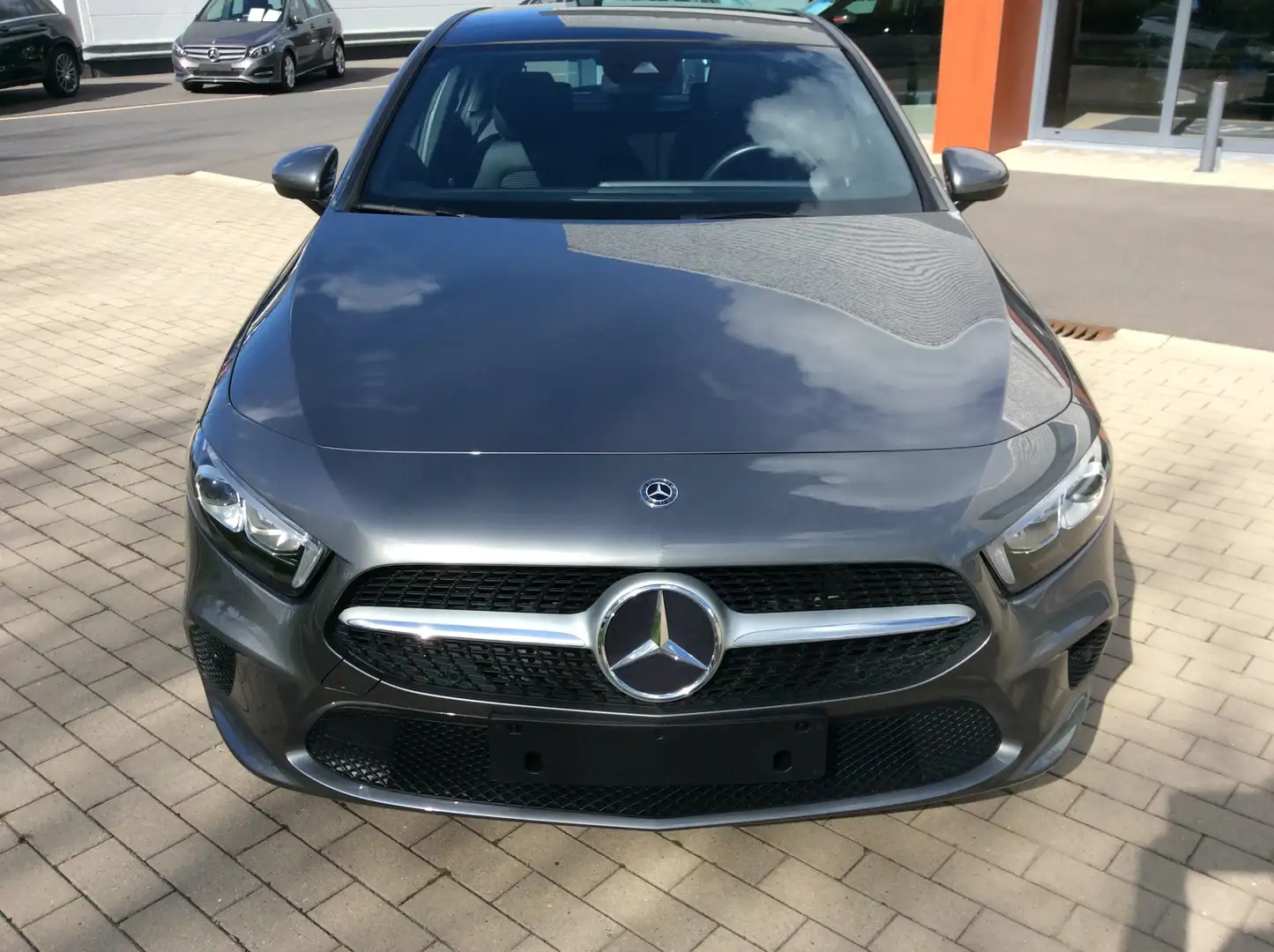 Mercedes-Benz A 200 Business Solution (EU6d-TEMP)*PANO * CAMERA * LED Grigio - 2