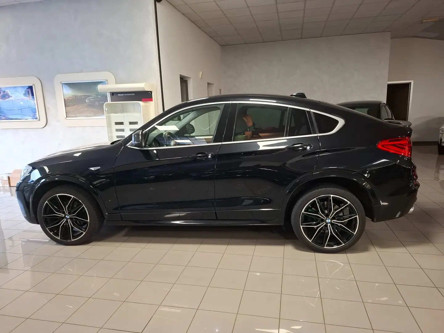 BMW X4 X4 F26 xdrive30dA Msport Nero - 2