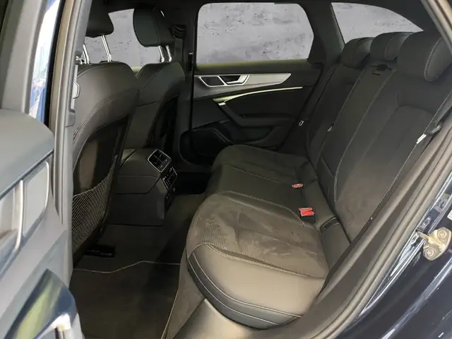 Audi A6 view 10