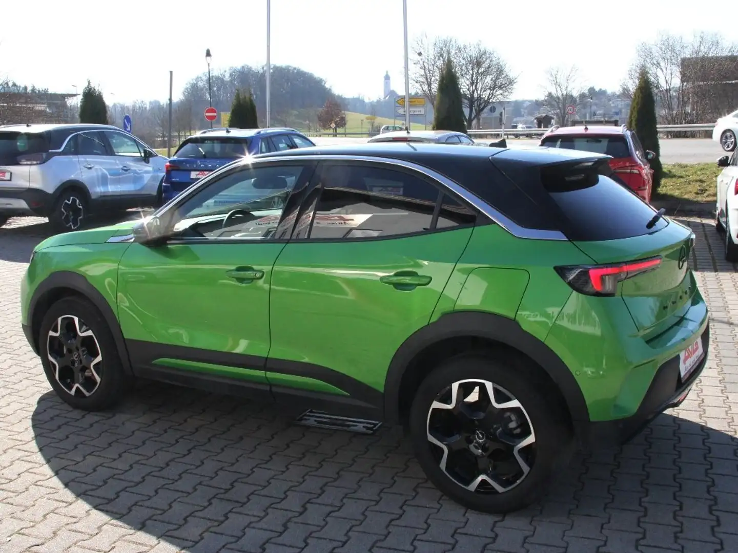 Opel Mokka Automatik Ultimate LED NAV AdapTemp 18 ZOLL Groen - 1