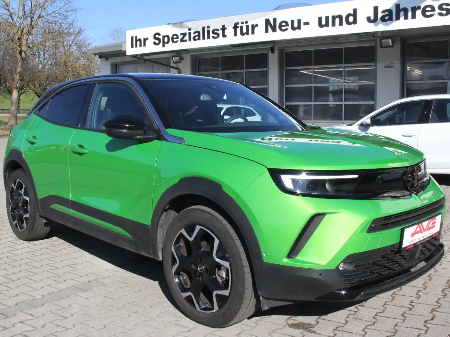 Opel Mokka Automatik Ultimate LED NAV AdapTemp 18 ZOLL Verde - 1