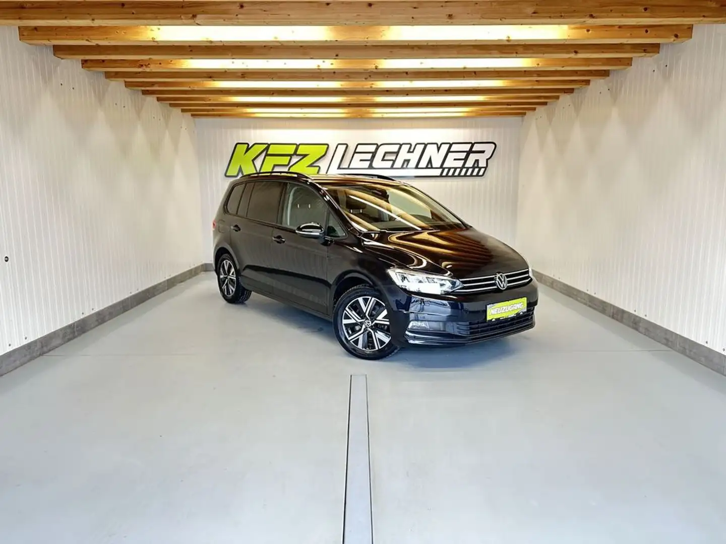 Volkswagen Touran 2,0 TDI DSG ''LED*7SITZ*NAVI*VIRTUAL*ACC'' Schwarz - 1