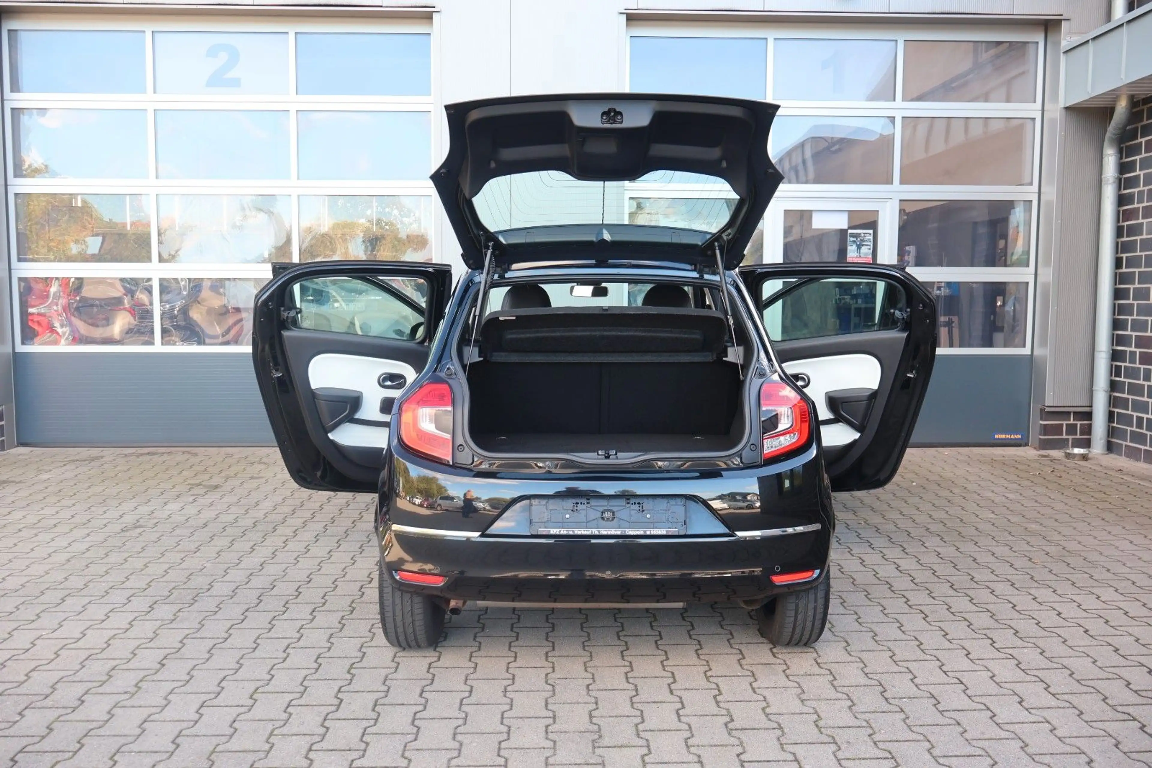 Renault Twingo Intens  Apple CarPlay/Tüv neu — photo 29