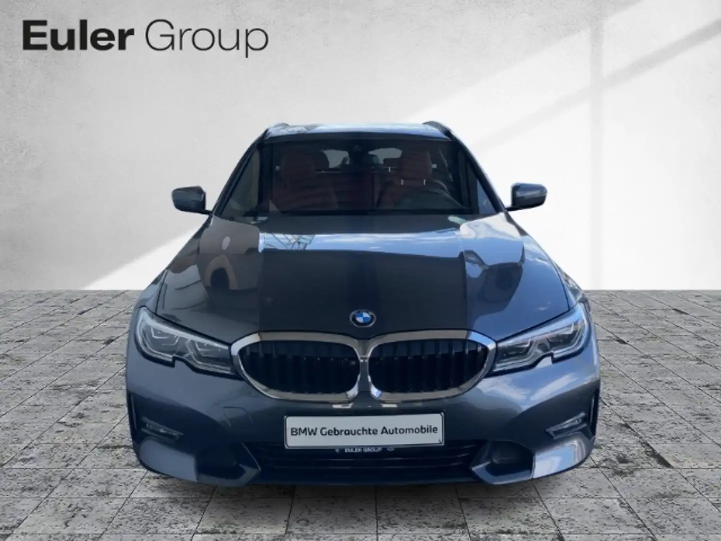 BMW 330 i A Tou Sport Line Pano Laserlicht Navi Dig Cockpi Grau - 2