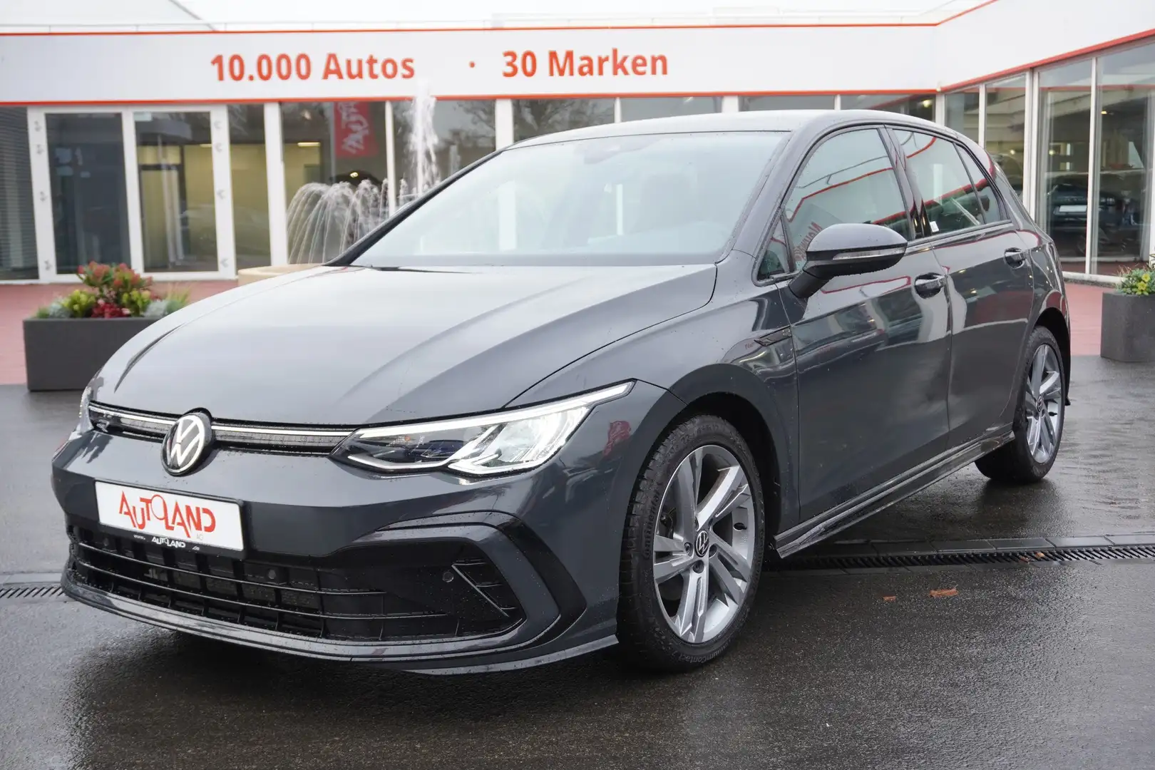 Volkswagen Golf VIII 2.0 TDI R-Line LED Navi Sitzheizung Grau - 1