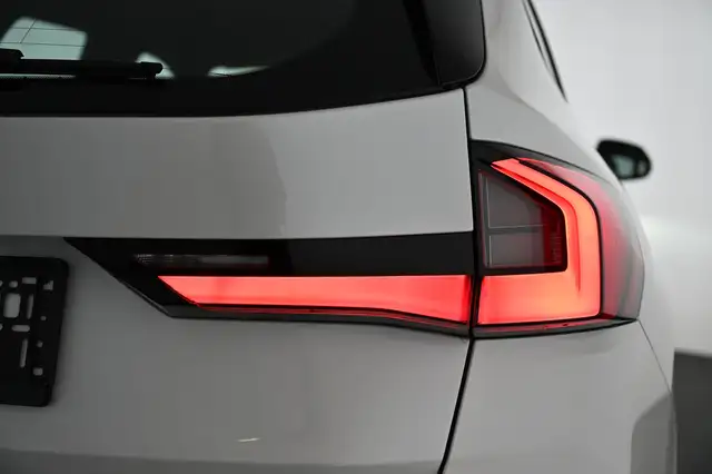 BMW X1 view 14