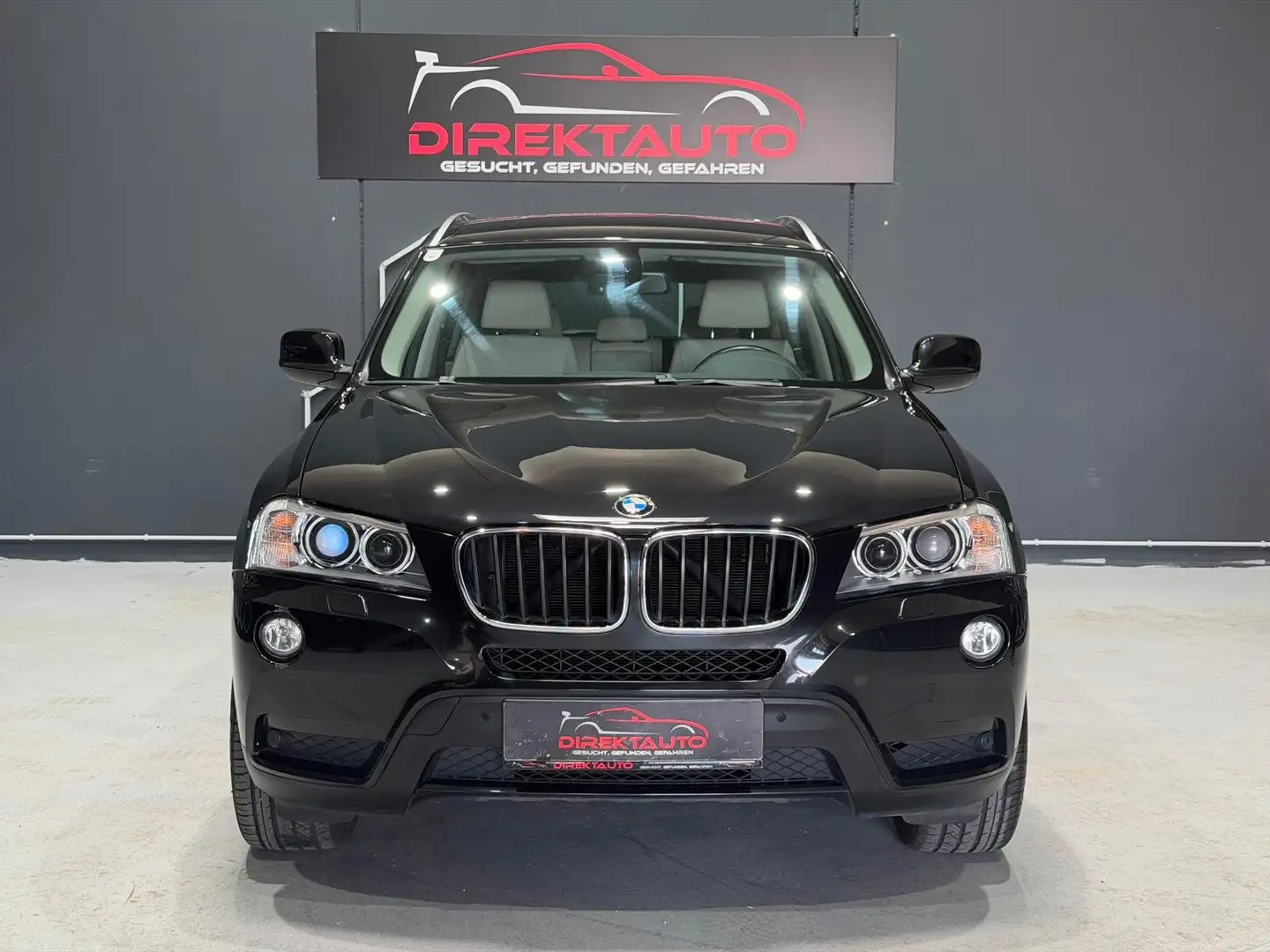 BMW X3 xDrive 20 d Schwarz - 2
