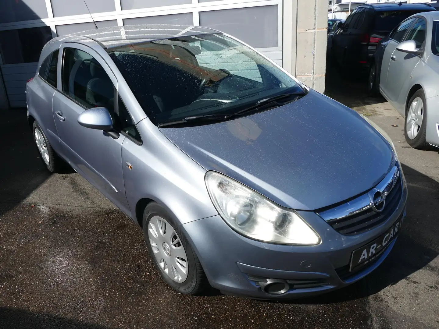 Opel Corsa Corsa 1.0 12V Edition Klima Radio CD HU/AU 11/2025 Grau - 2