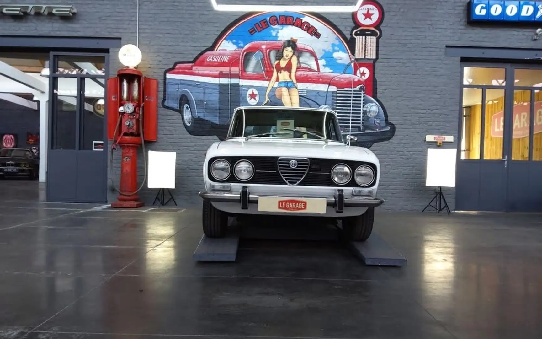 Alfa Romeo 2000 Berline - 1