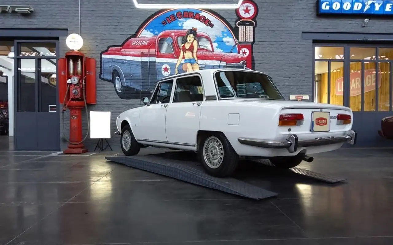 Alfa Romeo 2000 Berline, foto 5