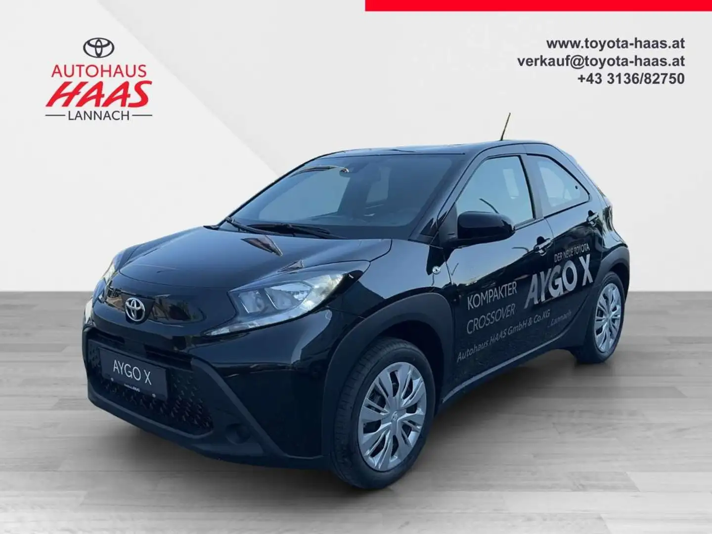 Toyota Aygo X 1,0 VVT-i Play Schwarz - 1