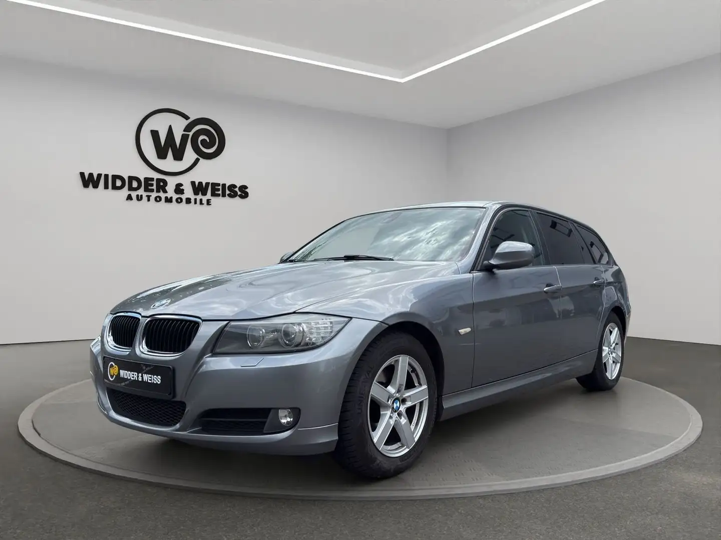 BMW 318 D AUTOMATIK/XENON/KEYLESS/ALU/TEMP Szürke - 1