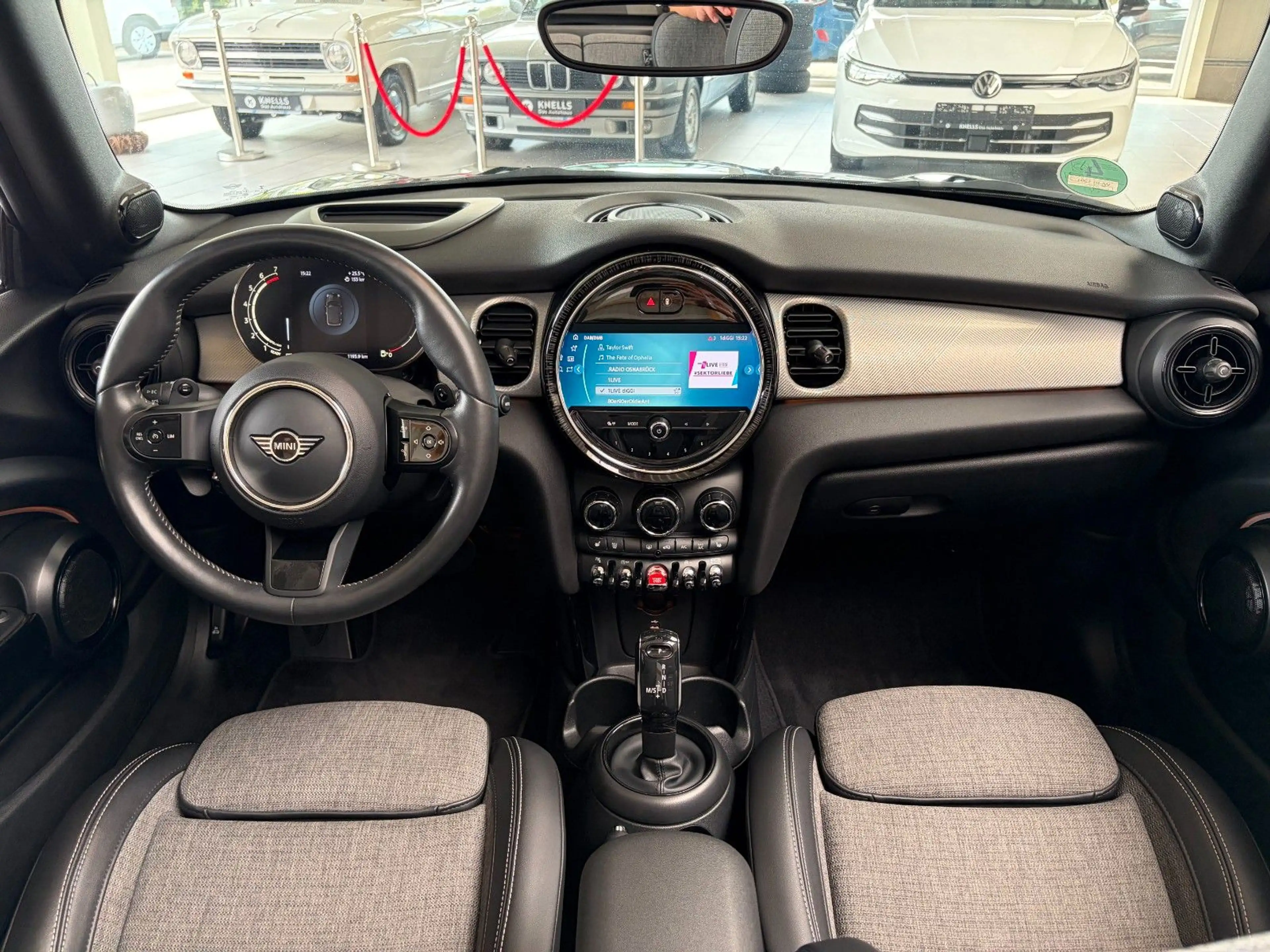 MINI Cooper S Cabrio Classic Trim/H&K/HUD/KAMERA/LED — photo 13