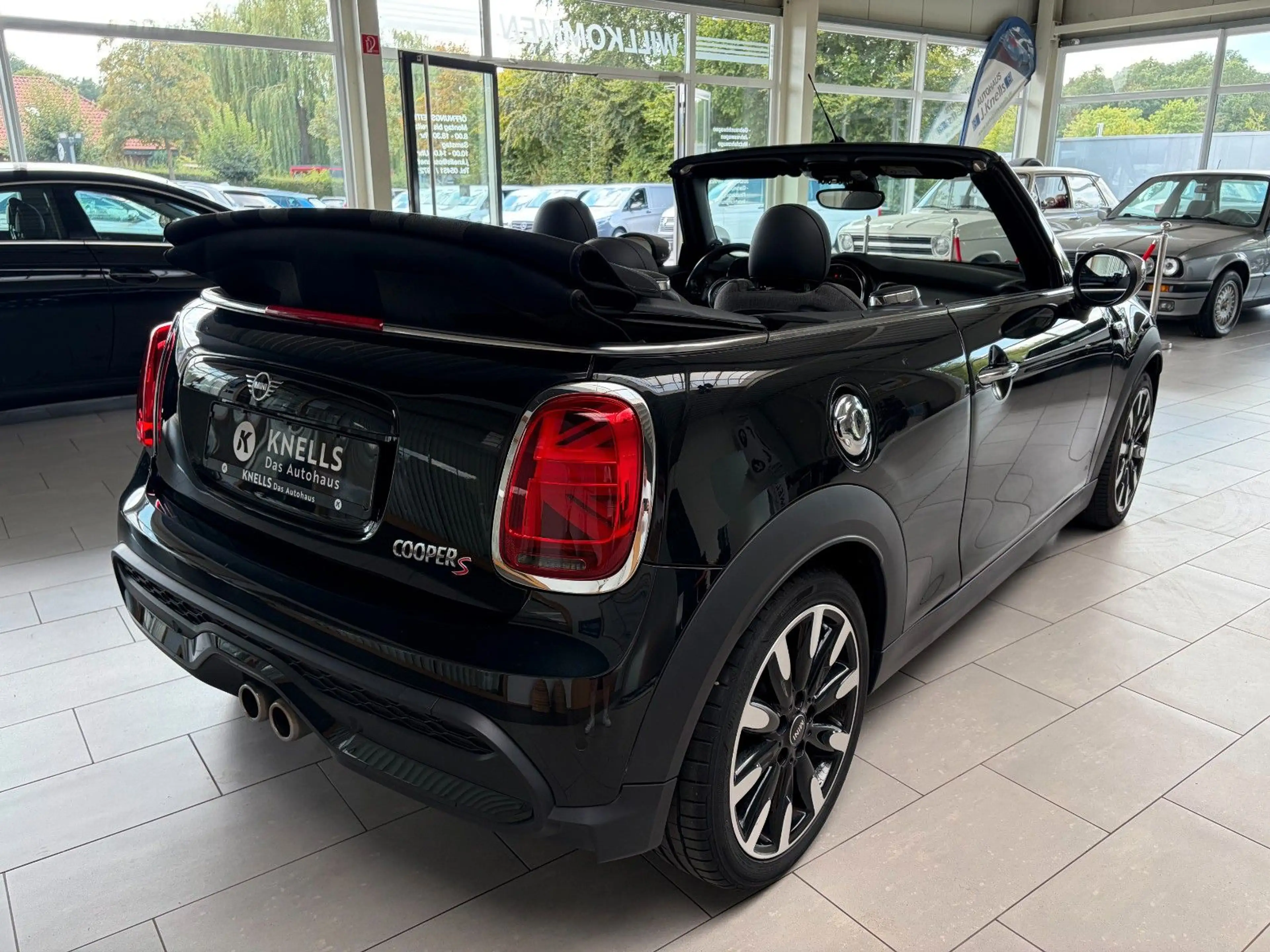 MINI Cooper S Cabrio Classic Trim/H&K/HUD/KAMERA/LED — photo 5