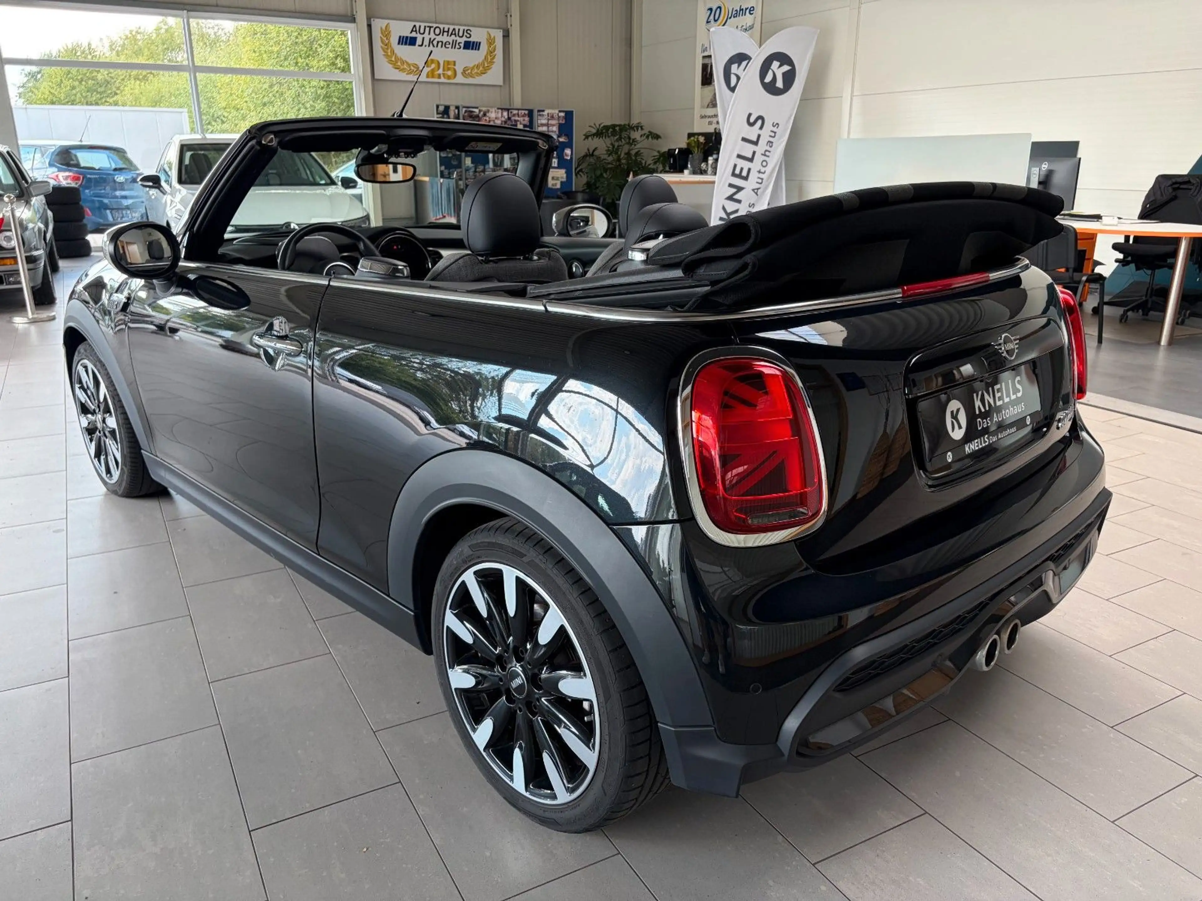 MINI Cooper S Cabrio Classic Trim/H&K/HUD/KAMERA/LED — photo 7
