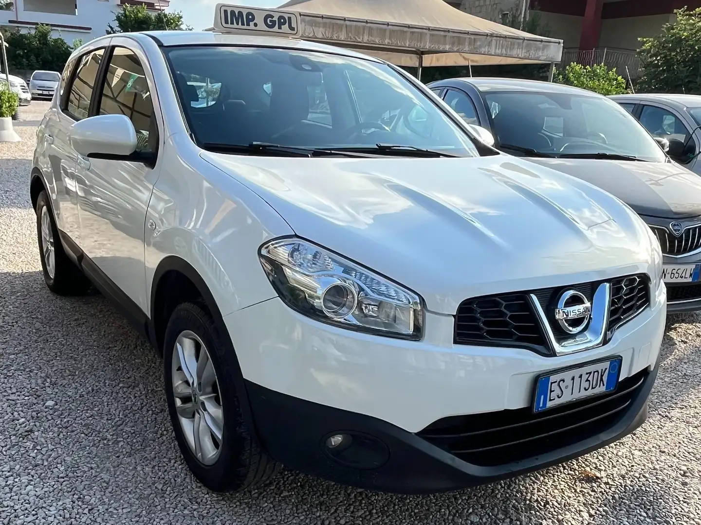 Nissan Qashqai 1600 GPL DI SERIE VALIDO FINO 2033 KM CERTIFICATI Bianco - 1